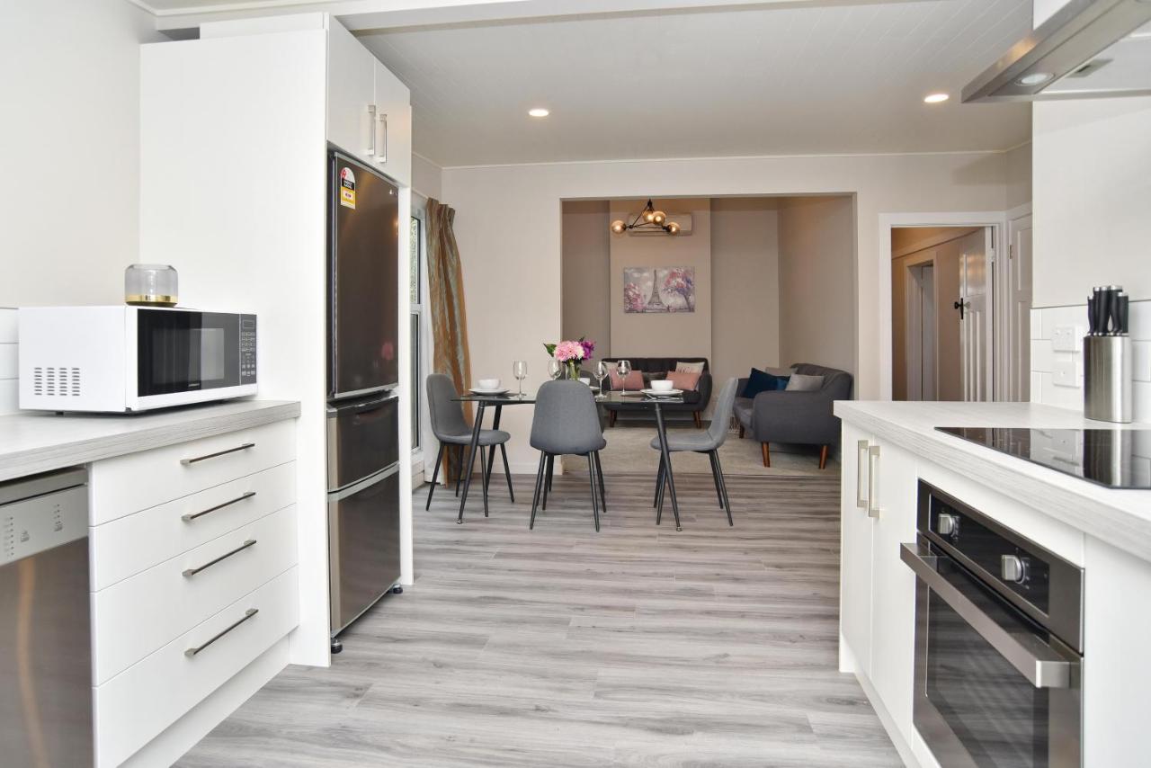 Albemarle Villa - Christchurch Holiday Homes מראה חיצוני תמונה